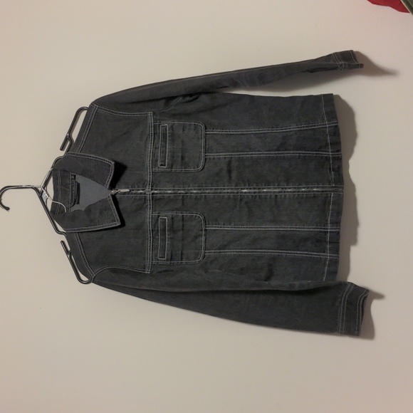 ORLY Women's Jean Denim Jacket White Stitching Chest Pockets One Button Cuffs - Picture 1 of 16